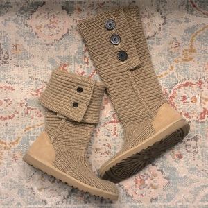 UGG tan button cardy boots
